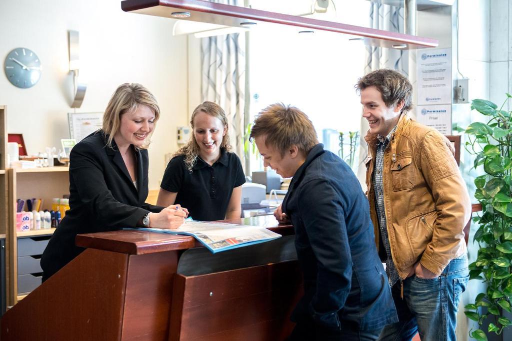 Perminalen Hotel Oslo Bagian luar foto